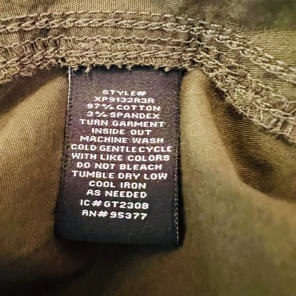 Sanctuary Utility Pant in Olive Green - Picture 6 of 6